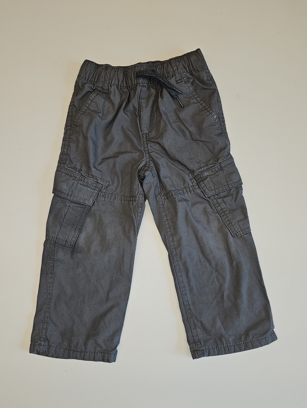 EUC | GAP Kids | 2 Years | Gray Cargo Jogger Pants